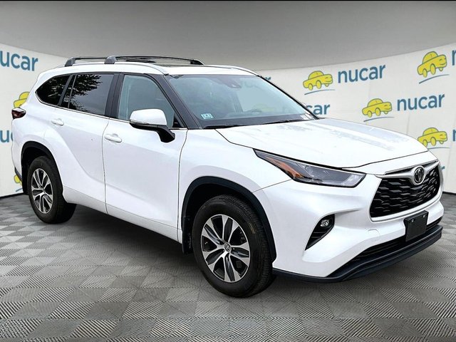 2023 Toyota Highlander 2023 Toyota Highlander XLE 4D Sport Utility