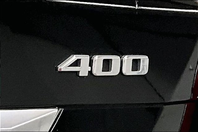 Used 2021 Stellar Black Metallic Cadillac Premium Luxury image 9