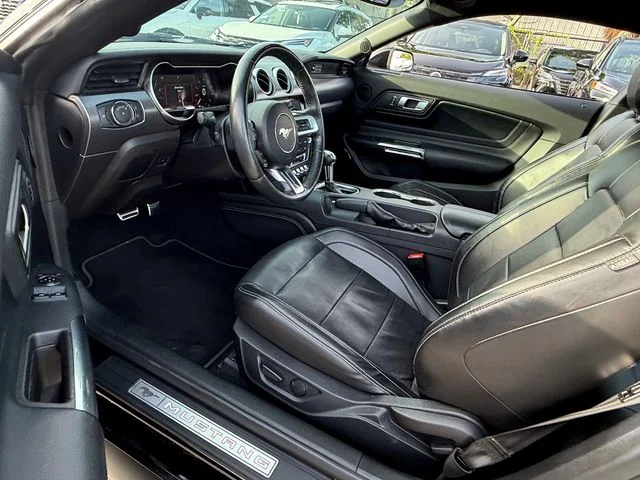 Used 2020 Black Ford GT Premium image 12