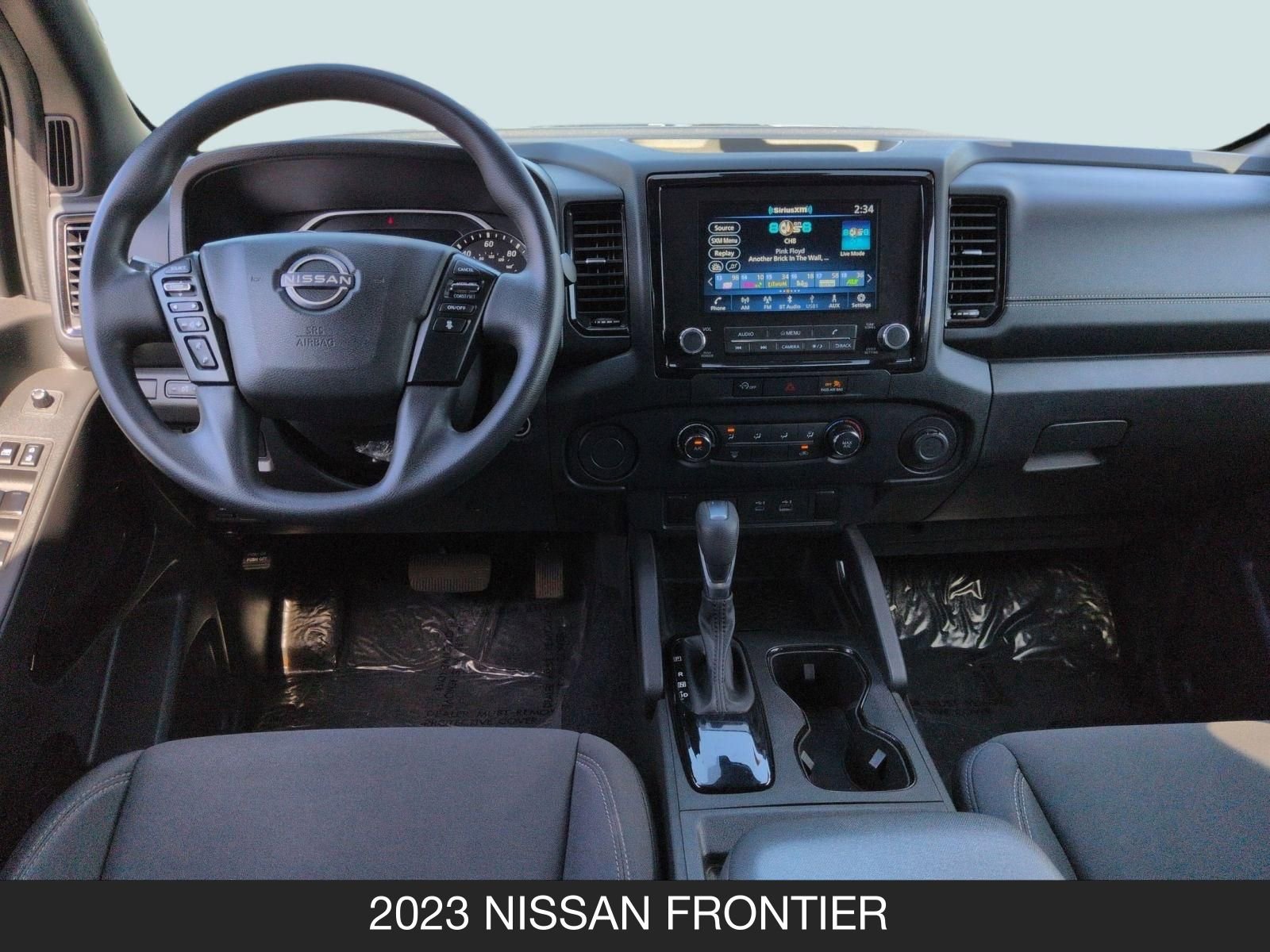 2023 Nissan Frontier SV - Photo 13