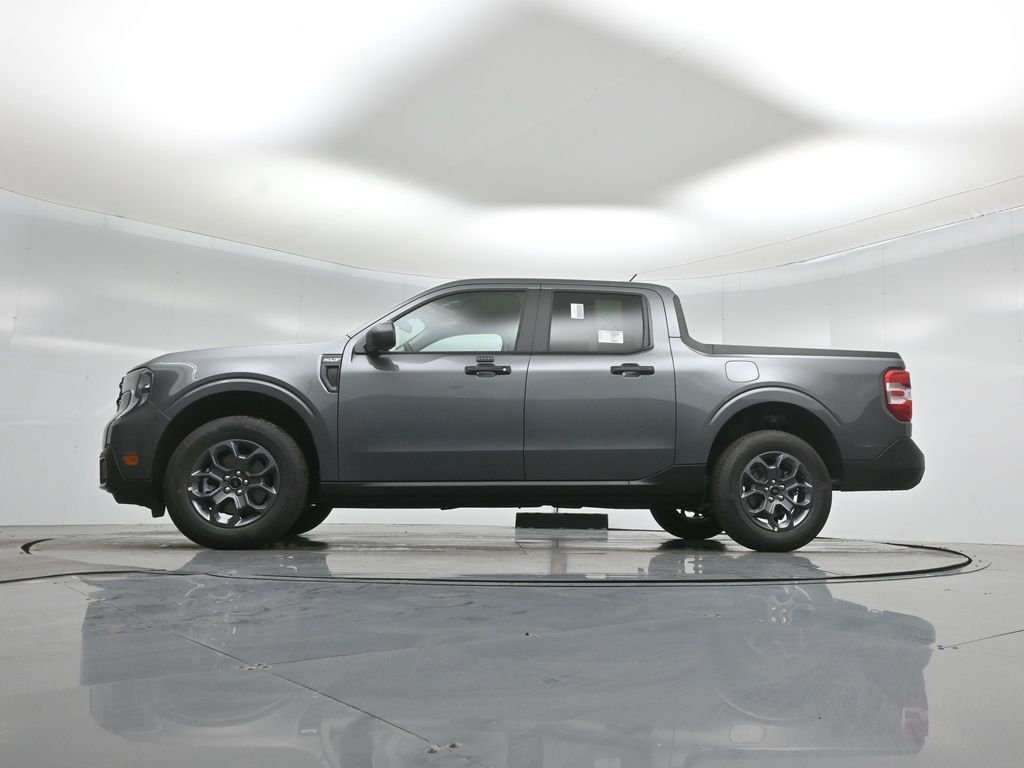 New 2026 Carbonized Gray Metallic Ford XLT image 47