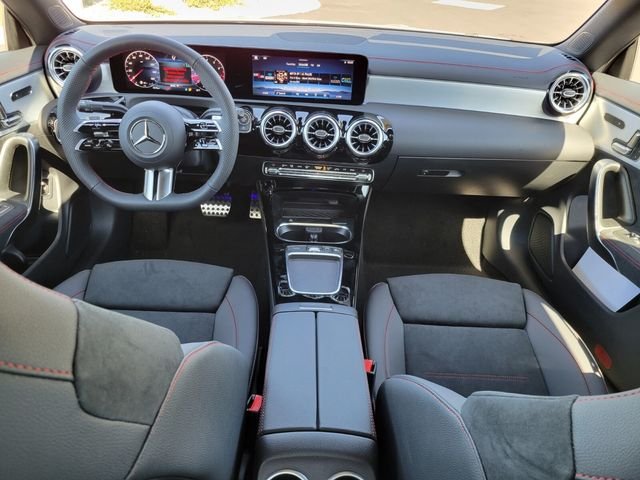 2025 Mercedes-Benz CLA CLA 250 - Photo 12
