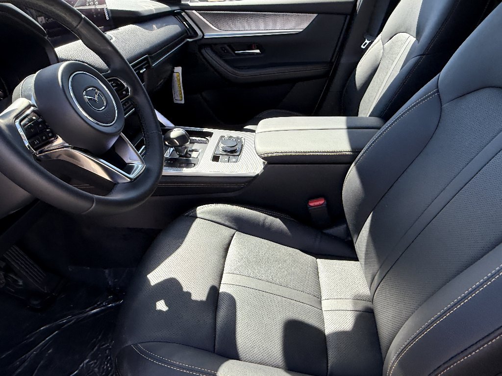 2025 Mazda CX-90 Preferred Package - Photo 11