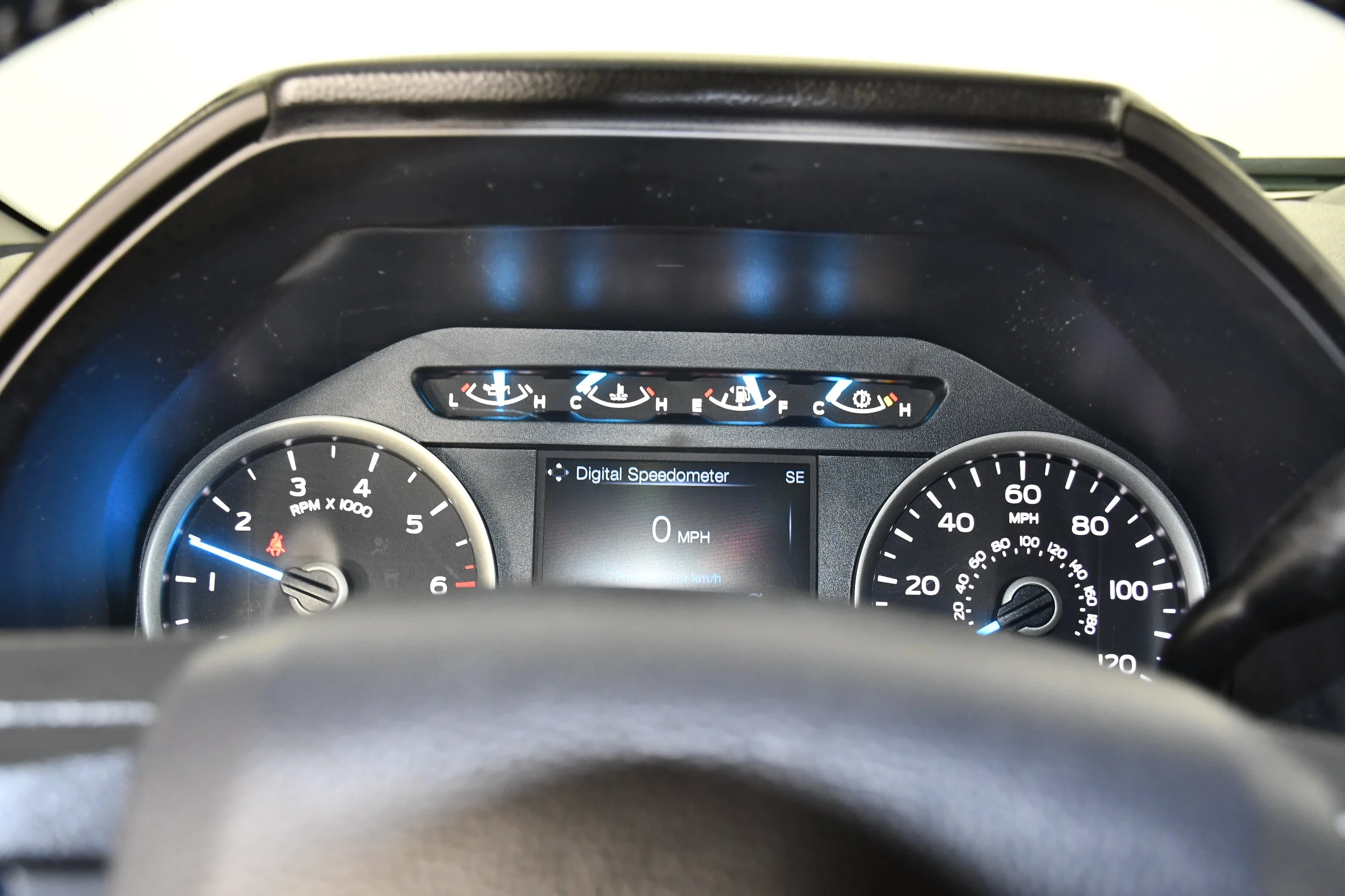 Used 2019 Black Metallic Ford XLT image 20