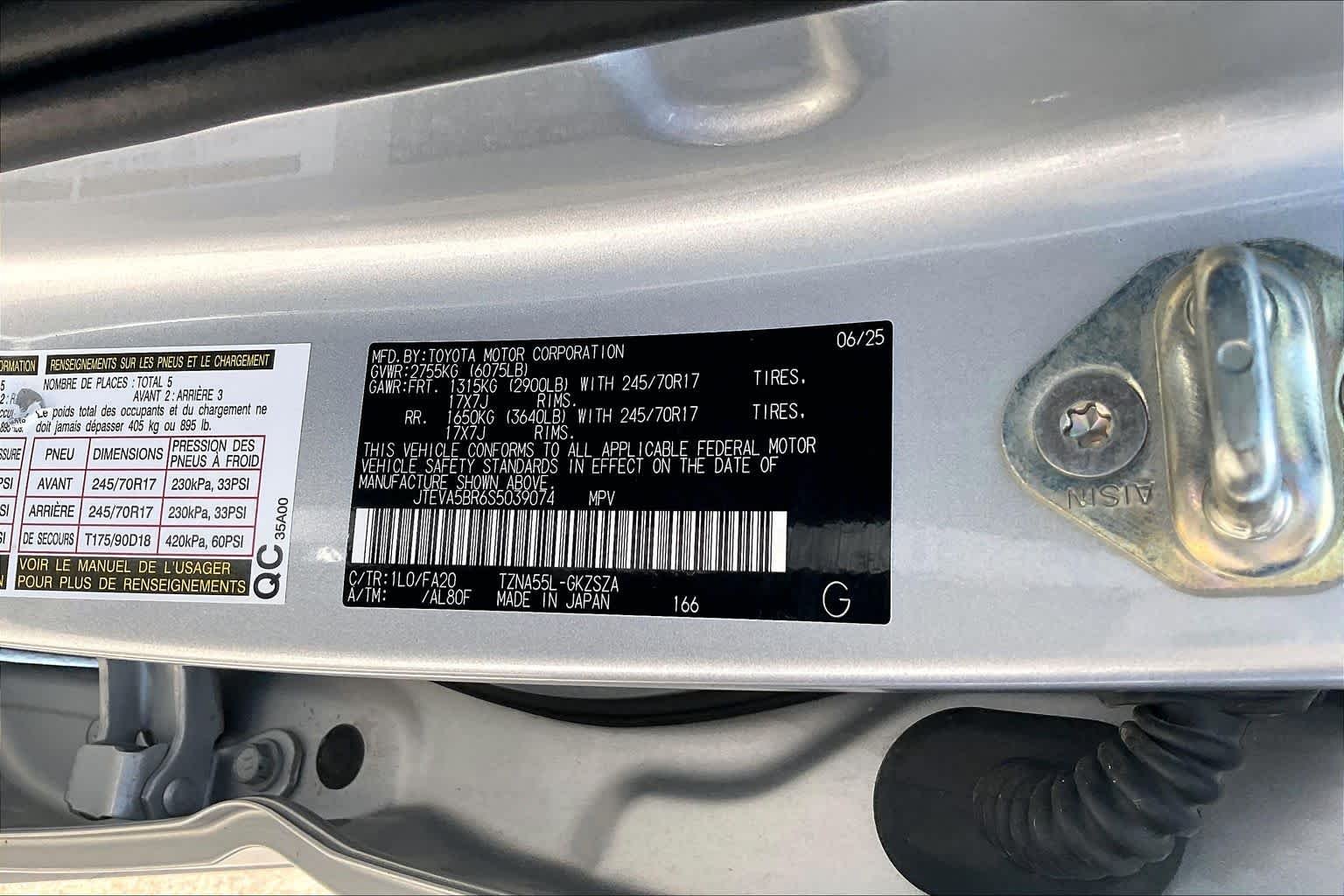 Used 2025 Cutting Edge Toyota SR5 image 36