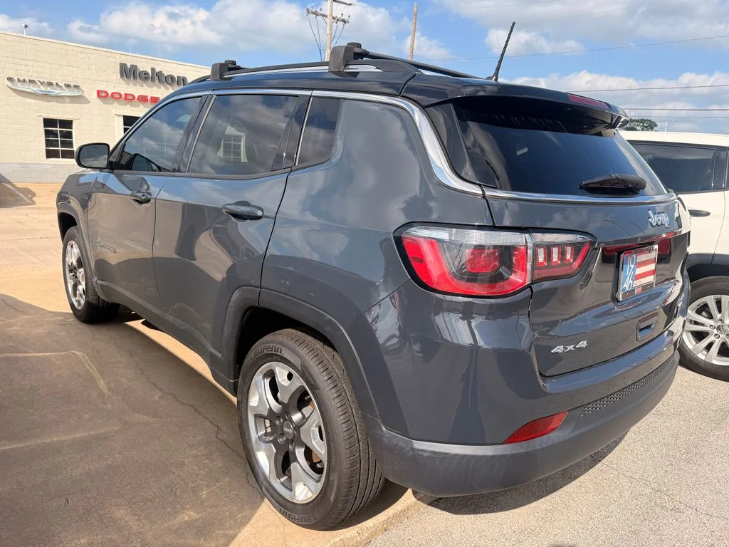 Used 2018 Black Jeep Limited image 17