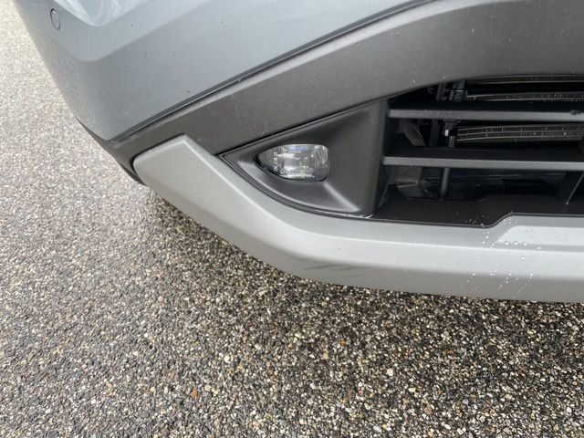 Used 2021 Gray Nissan SL image 10