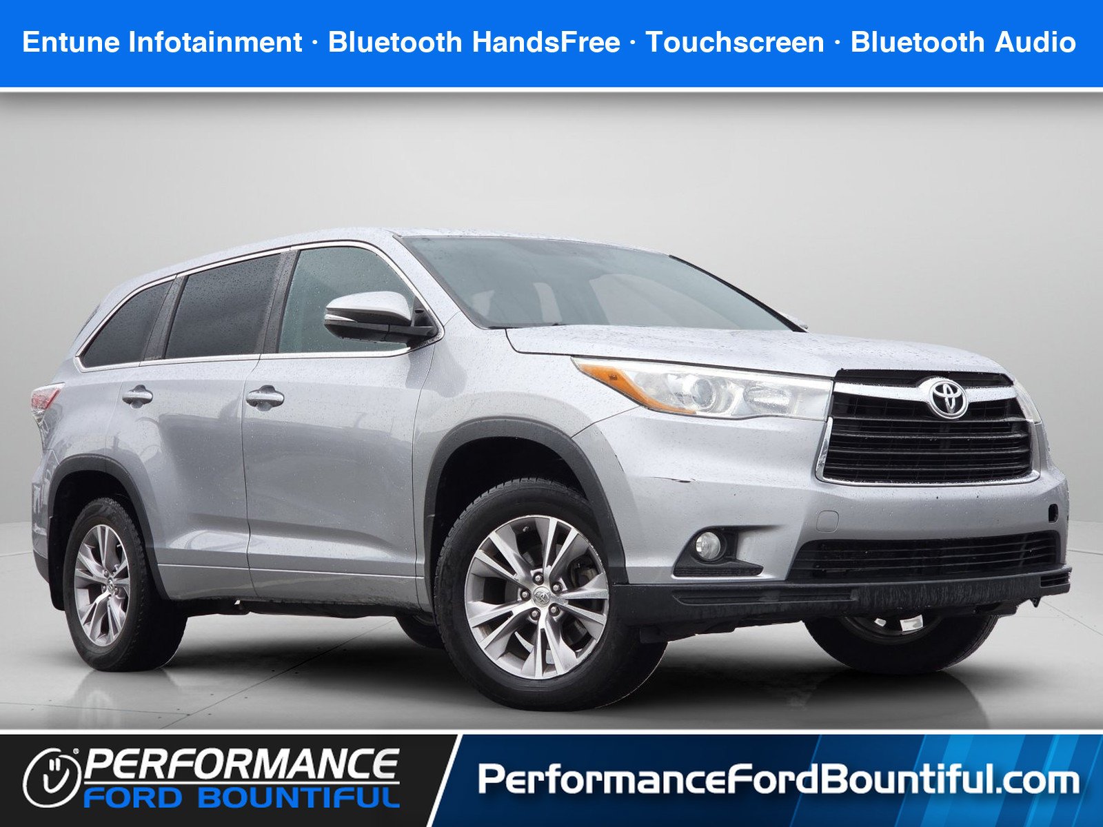 Used 2015 Silver Sky Metallic Toyota LE Plus V6 image 1