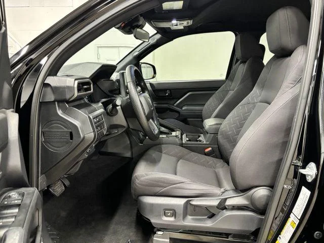 Used 2025 BLACK Toyota  image 17