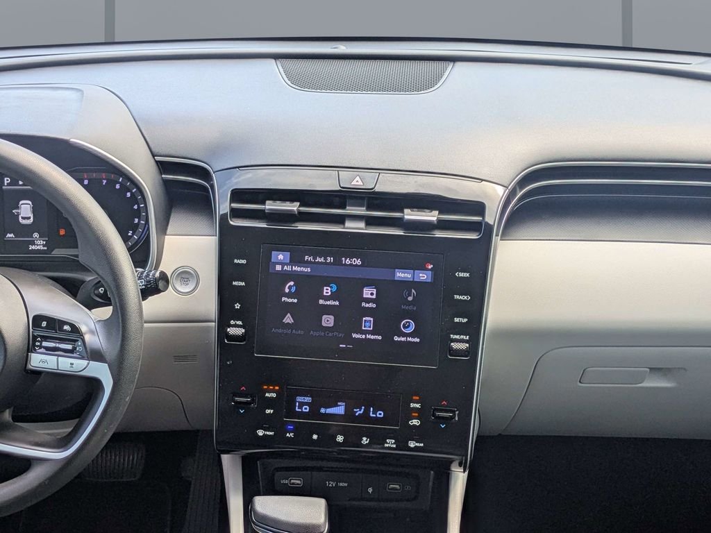 Used 2024 Black Hyundai SEL image 19