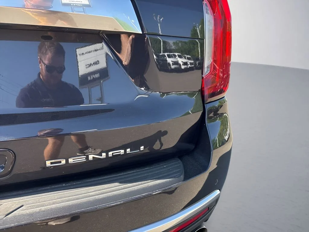 Used 2023 Titanium Rush Metallic GMC Denali image 39