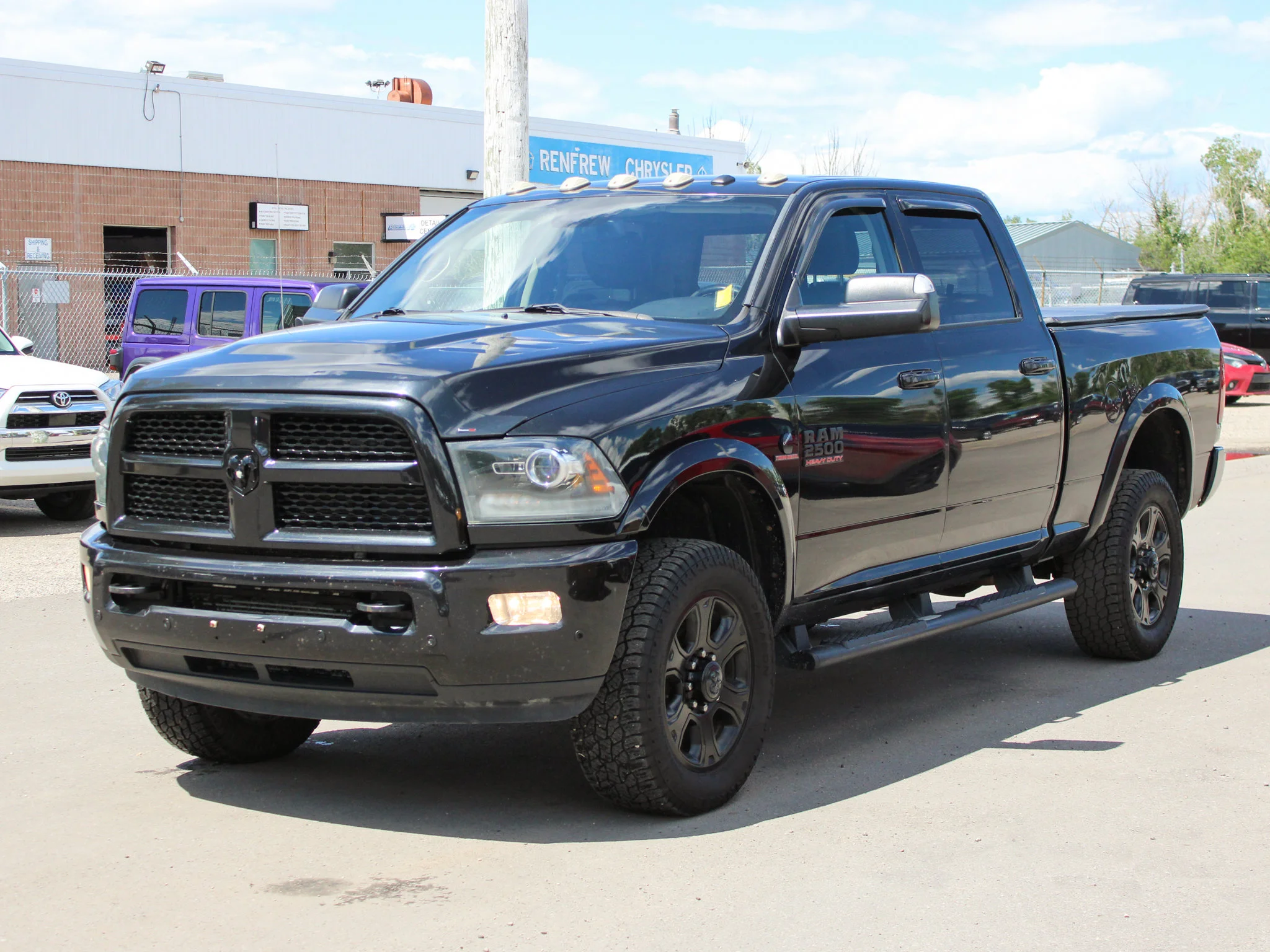 Used 2017 Black RAM Laramie* 6 Speed Manual | Heated/Vented Leather Seats | Nav | Bedliner | Diesel | Alpine image 8