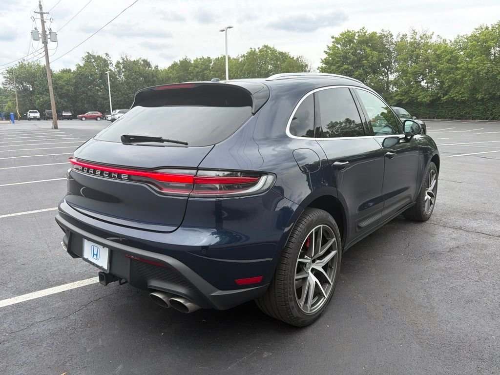 Used 2023 Night Blue Metallic Porsche S image 5