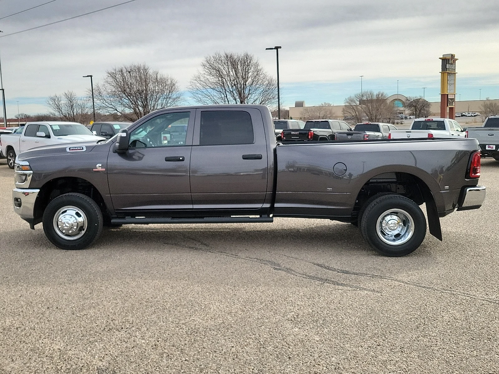 New 2026 PAU Granite Cry Ram TRADESMAN CREW CAB 4X4 8