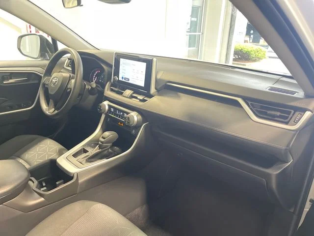 Used 2025 Ice Toyota XLE image 20