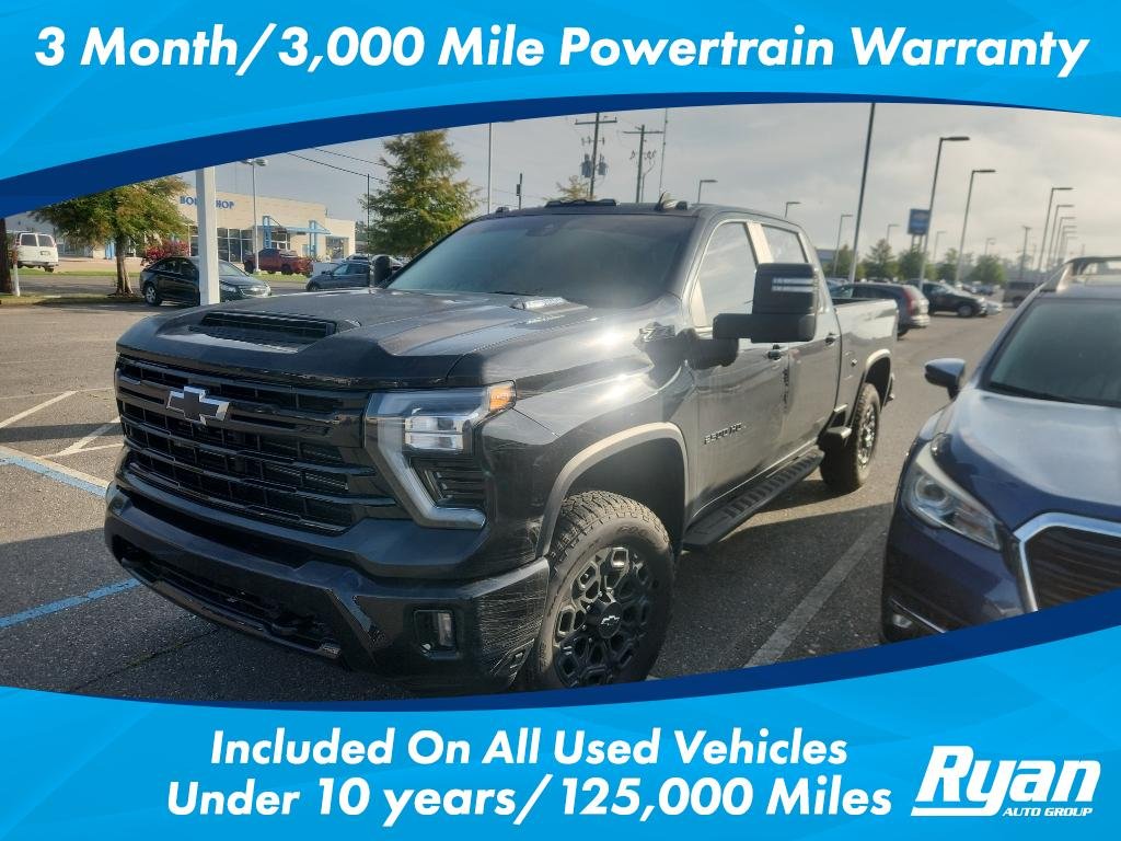 2024 Chevrolet Silverado HD LT 4WD Crew Cab Standard Box's photo