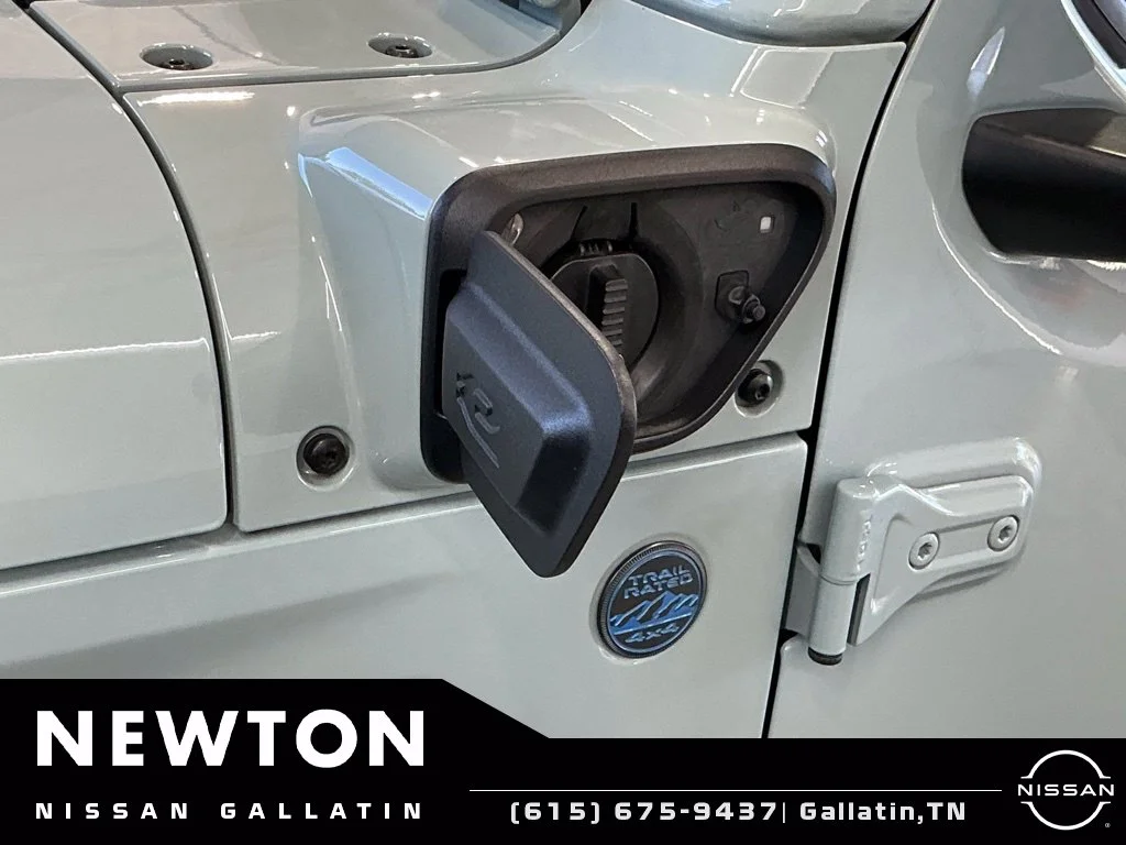 Used 2024 Earl Clearcoat Jeep Willys 4xe image 60
