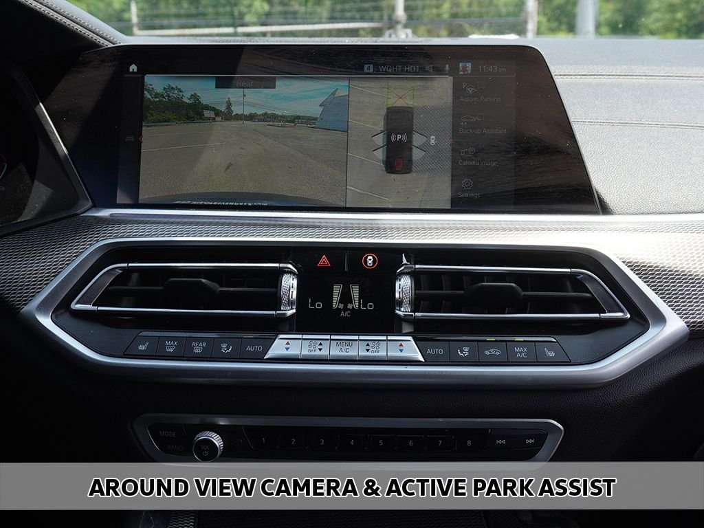 Used 2022 Black BMW xDrive40i image 6