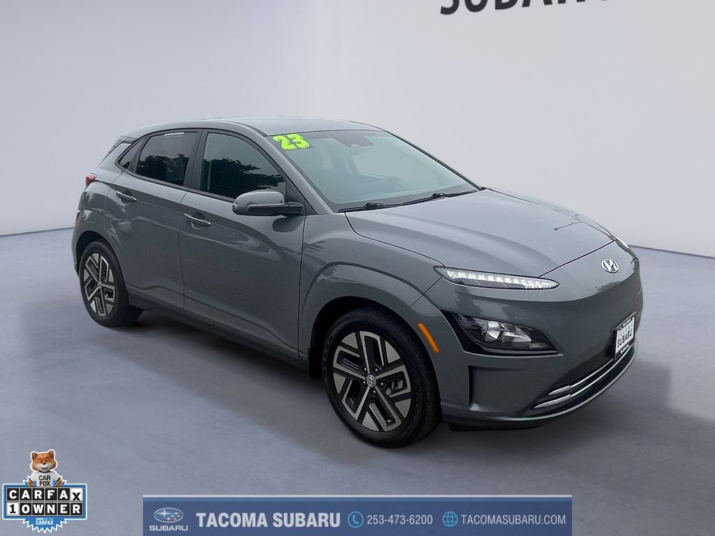 Used 2023 Gray Hyundai SE image 7