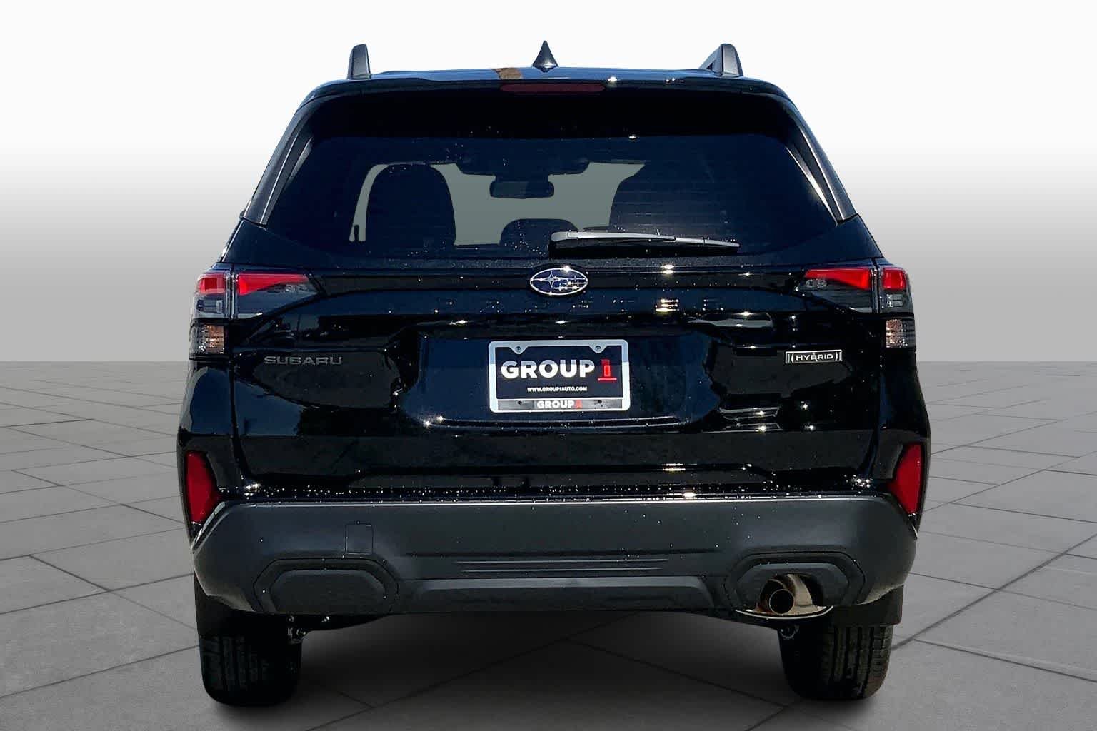 New 2026 CRYSTAL BLACK SILICA Subaru Premium Hybrid image 4