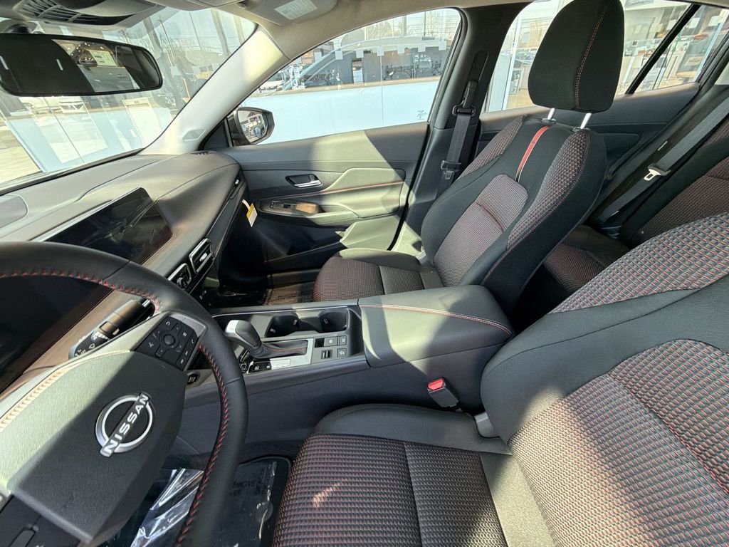 New 2026 Gray Nissan SR image 20
