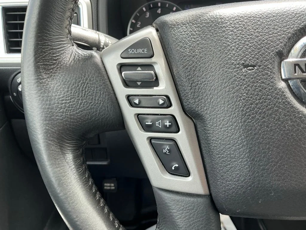 Used 2021 Gray Nissan SV image 38