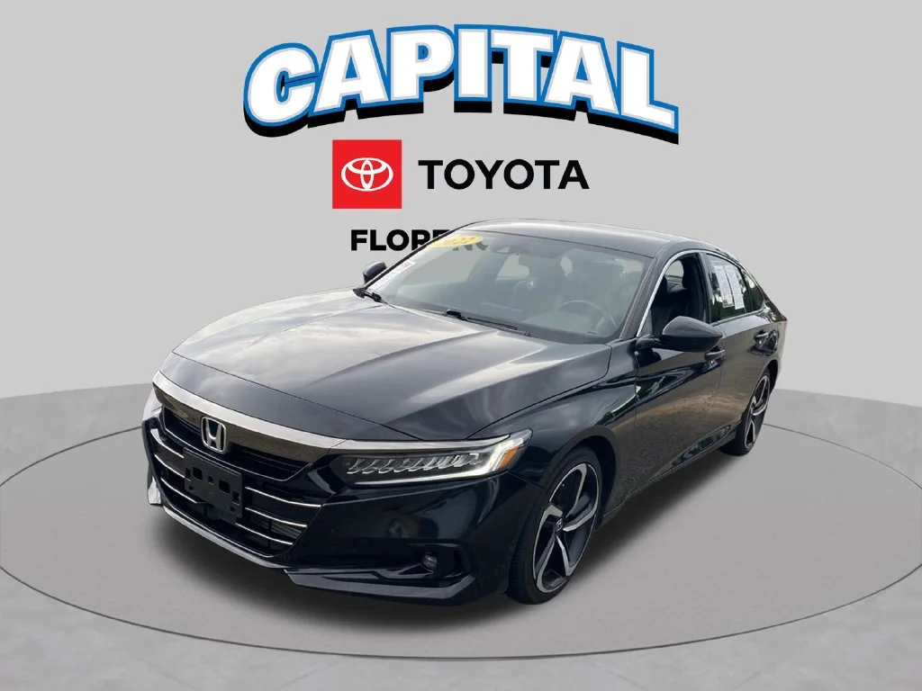 Used 2022  Honda Sport image 2