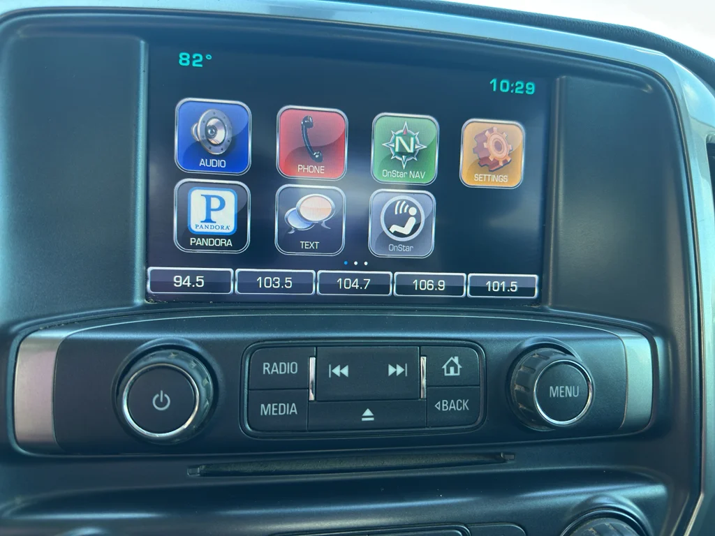 Used 2016 Summit White Chevrolet LT image 22