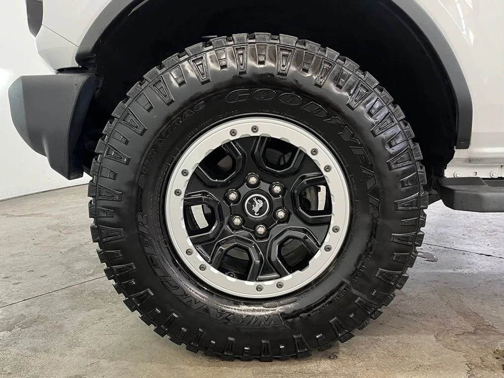 Used 2022 White Ford Outer Banks image 16