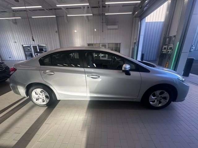 Used 2014 Silver Honda LX image 4