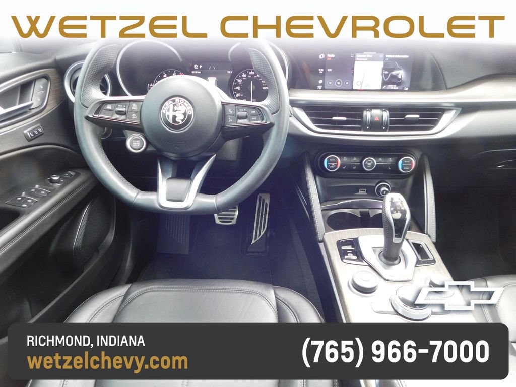 Used 2023 White Alfa Romeo Ti image 17