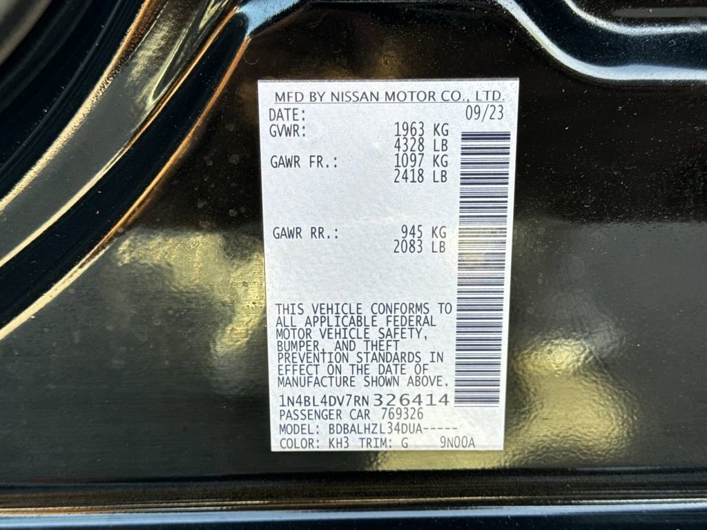 Used 2024 Black Nissan 2.5 SV image 32