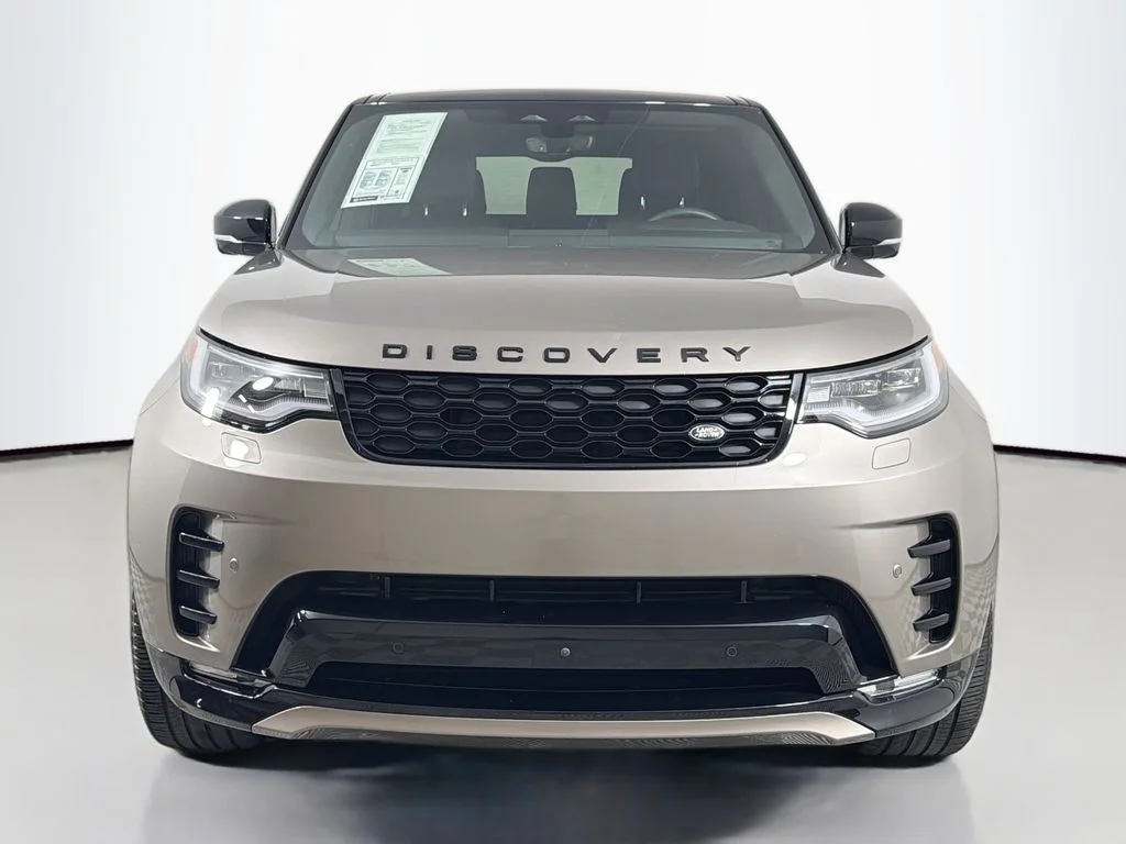 Used 2025 Lantau Bronze Metallic Land Rover Dynamic SE image 2