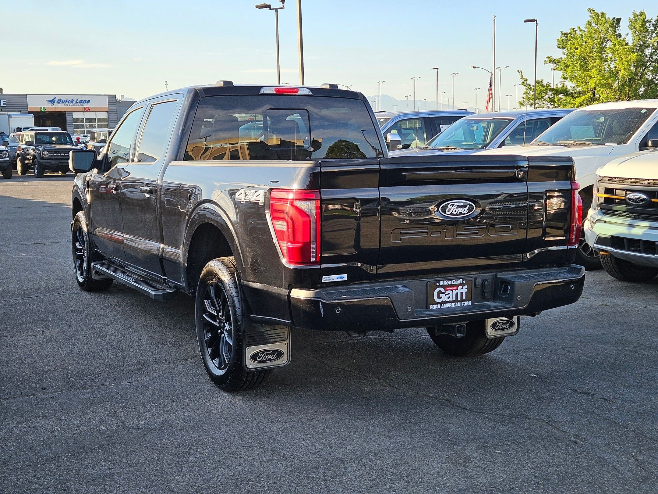 Used 2025 Agate Black Metallic Ford LARIAT image 5
