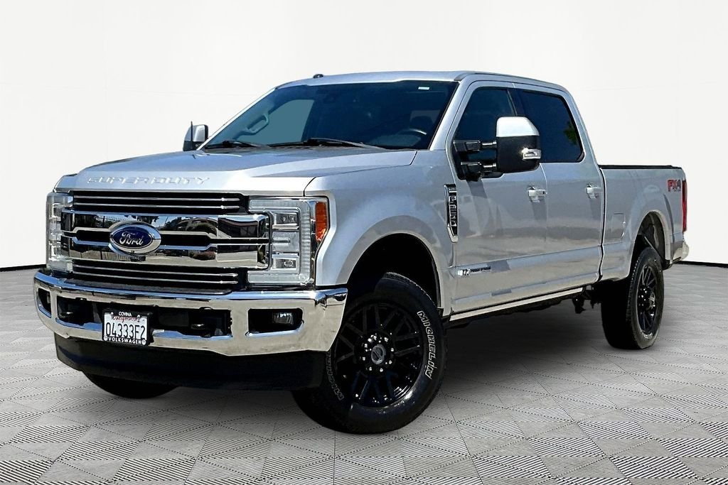 Used 2017 Silver Ford Lariat image 3