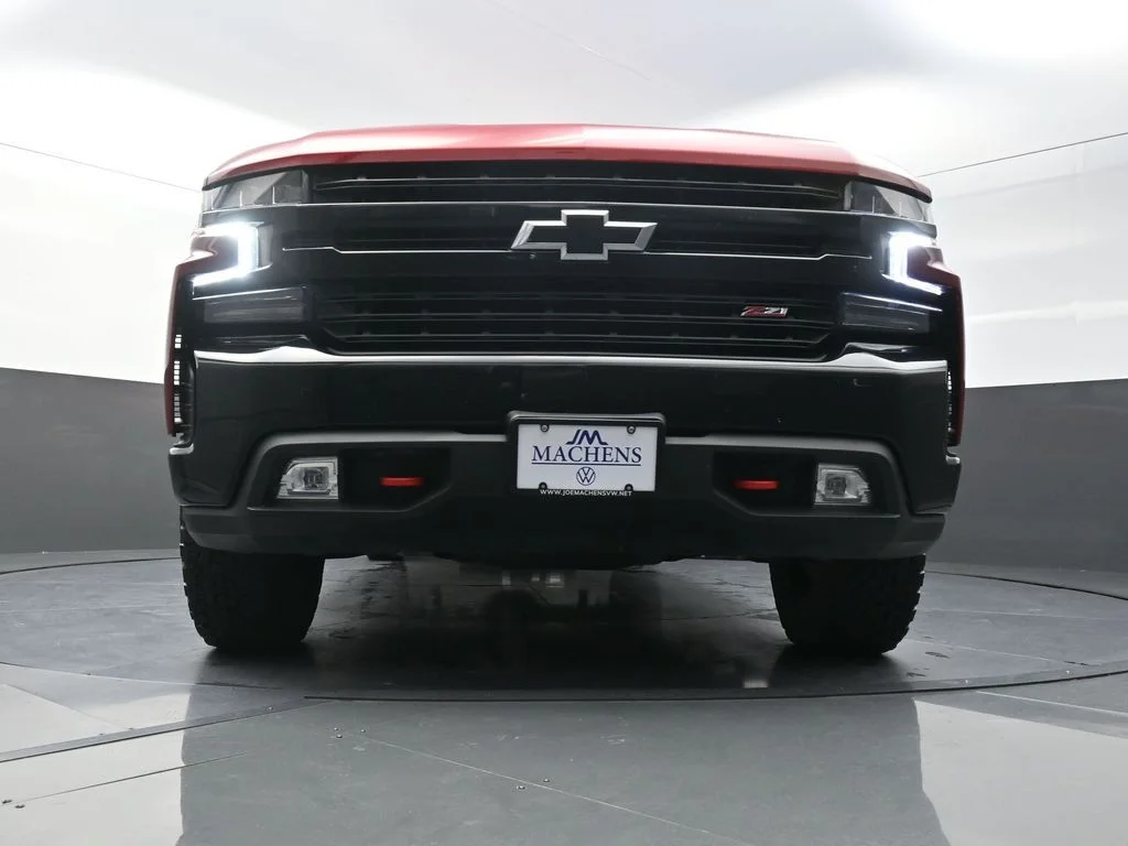 Used 2021  Chevrolet LT Trail Boss image 25