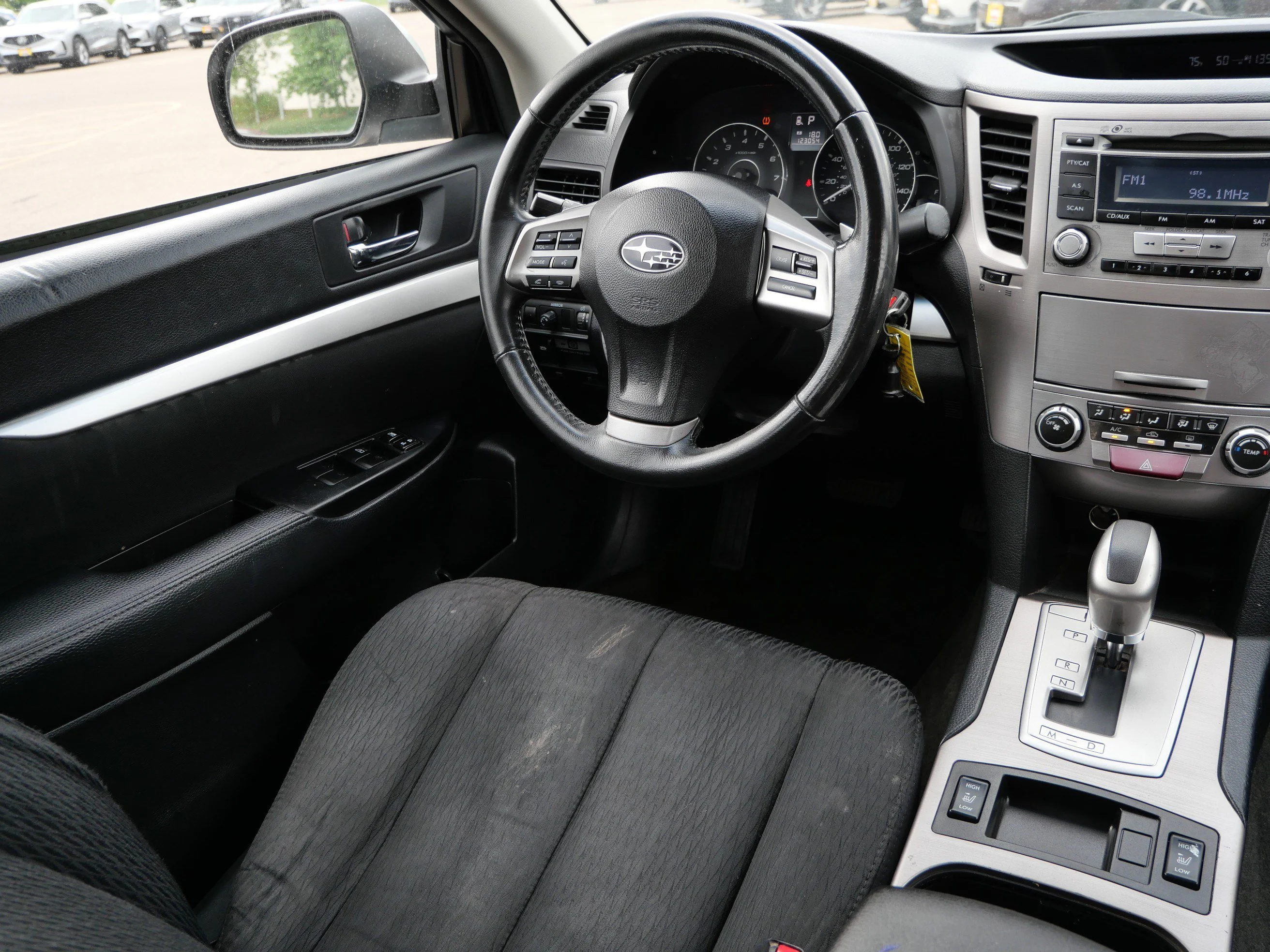 Used 2012 Ice Silver Metallic Subaru 2.5i Premium image 9