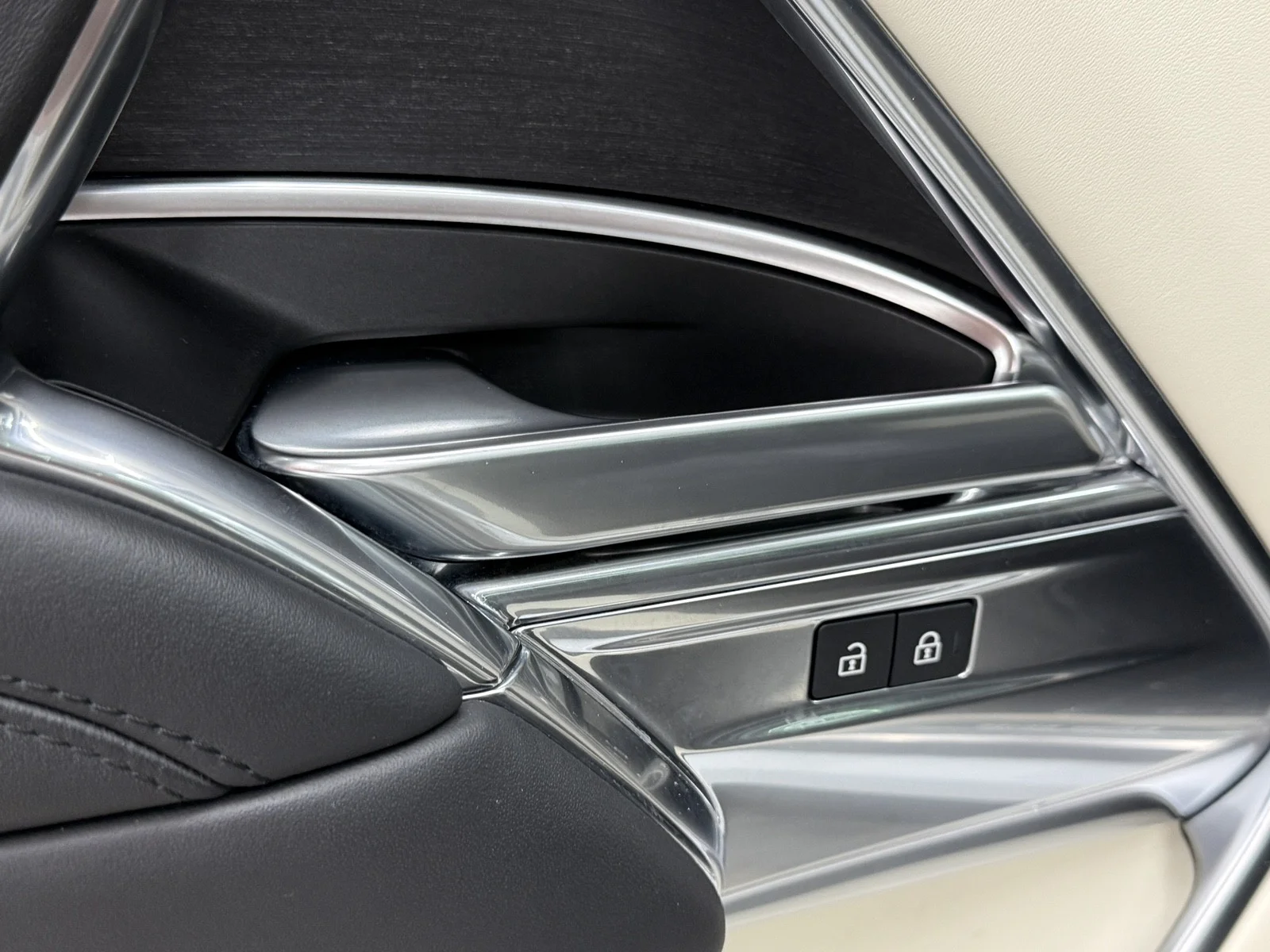 2022 Land Rover New Range Rover SE - Photo 35