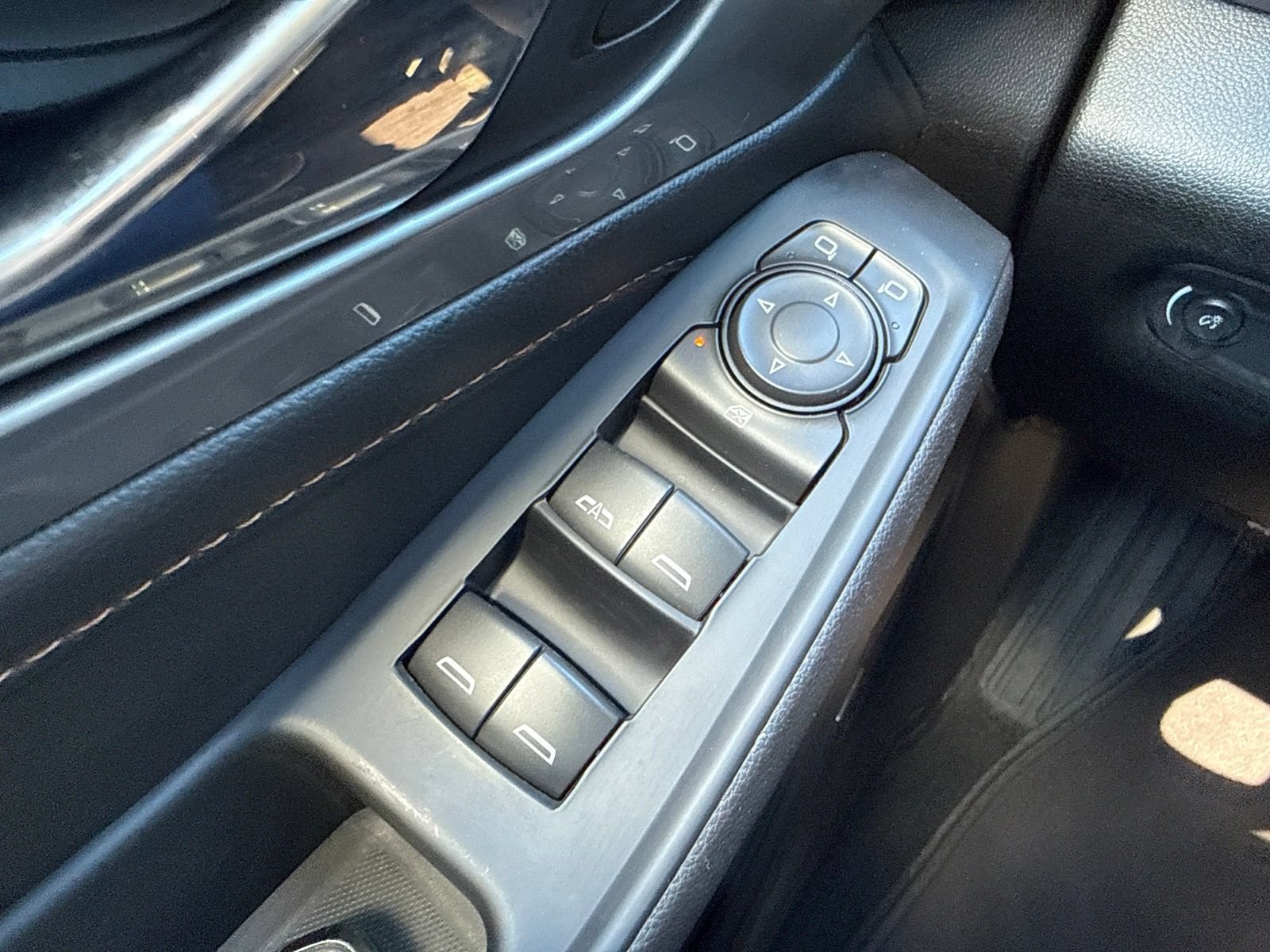 Used 2018 SATIN STEEL METALLIC Chevrolet LT Leather image 40