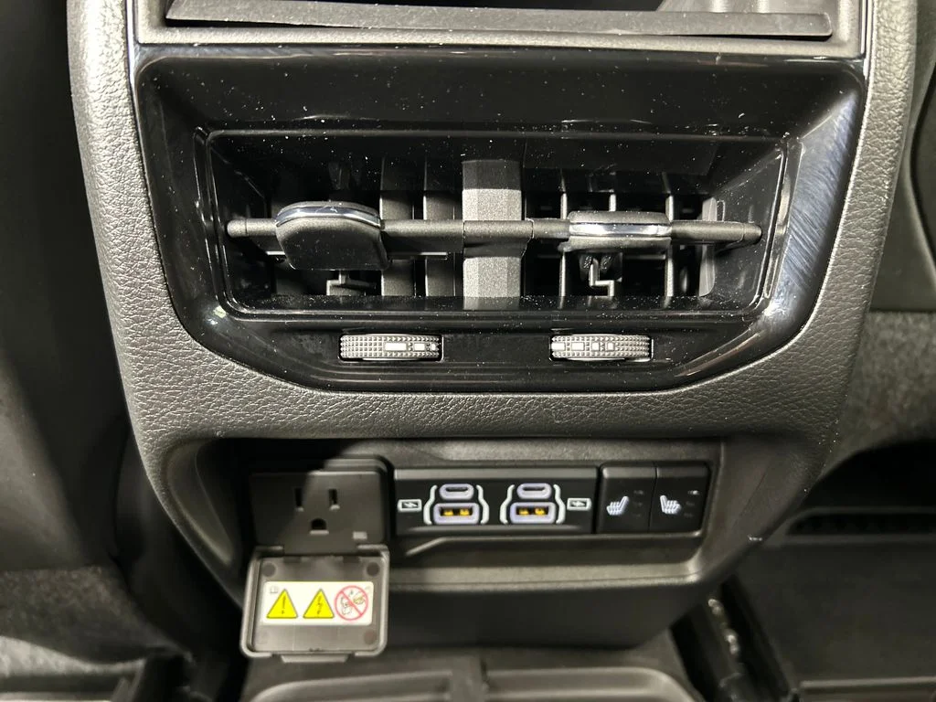Used 2023 White Jeep Trailhawk 4xe image 19