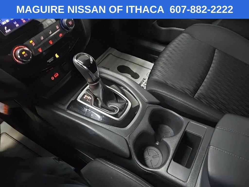 Used 2018 Gray Nissan S image 26