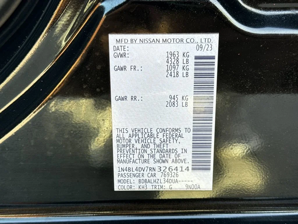 Used 2024 Black Nissan 2.5 SV image 32
