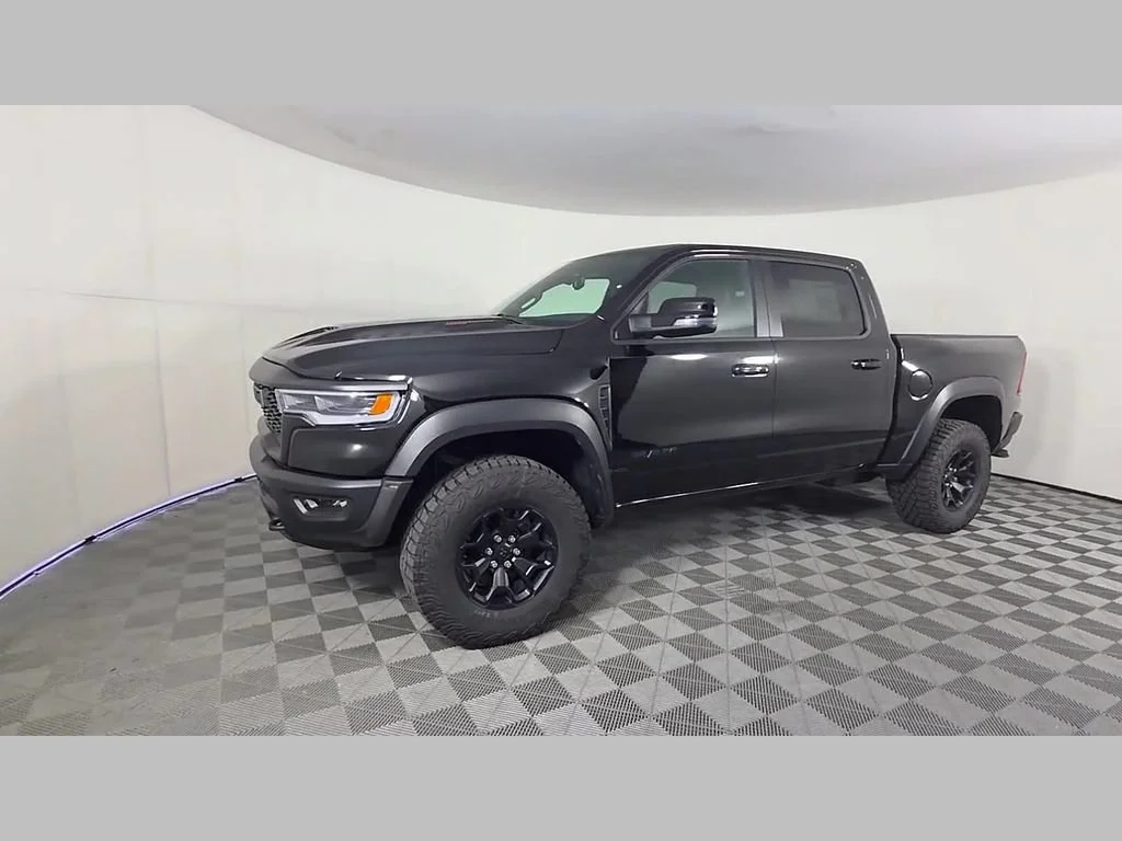 New 2026 Diamond Black Crystal Pearl-Coat Exterior Paint RAM RHO image 37