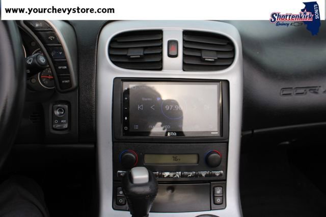 Used 2005 Machine Silver Metallic Chevrolet BASE image 27