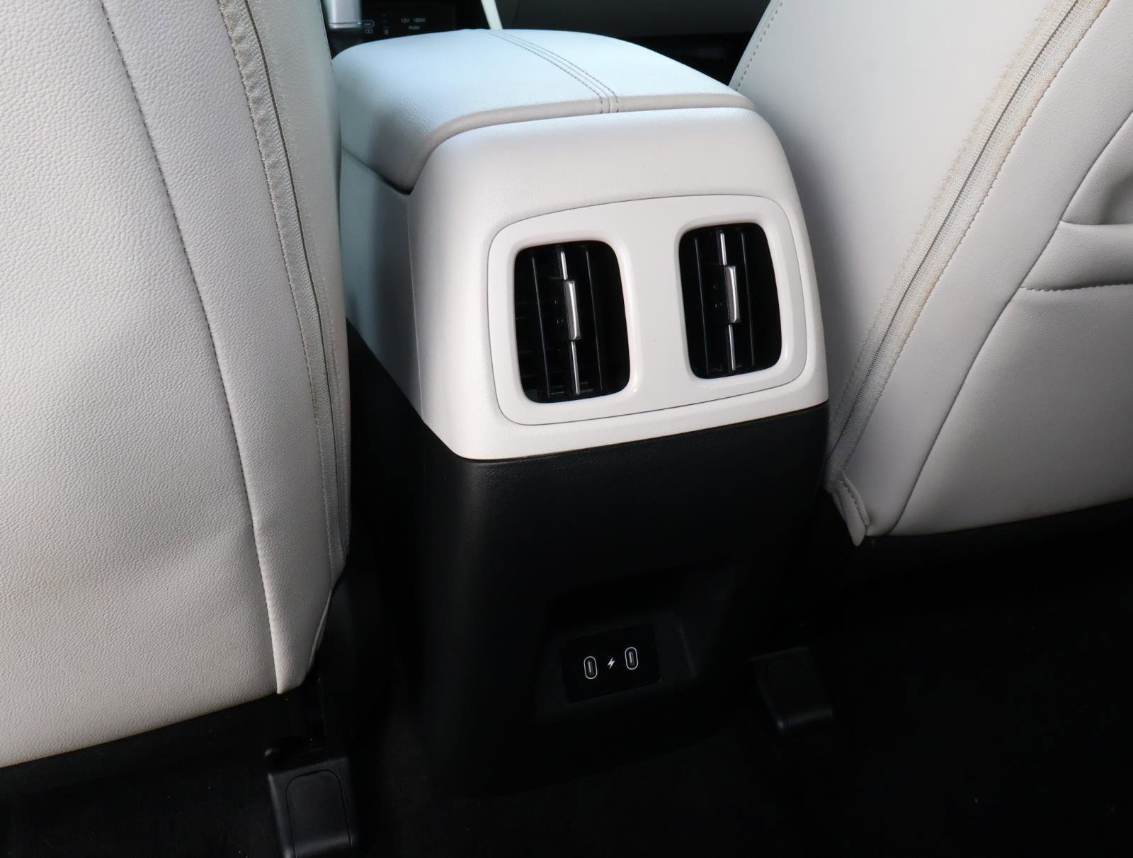 2025 Hyundai Tucson SEL Convenience - Photo 13