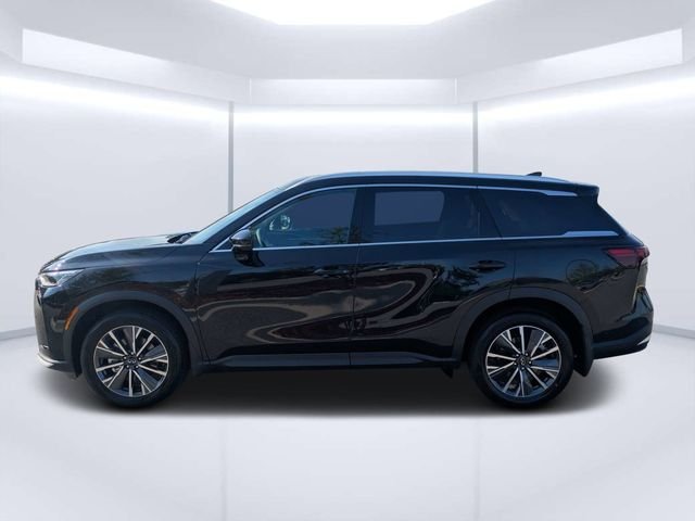 New 2027 MINERAL BLACK INFINITI Luxe FWD image 6