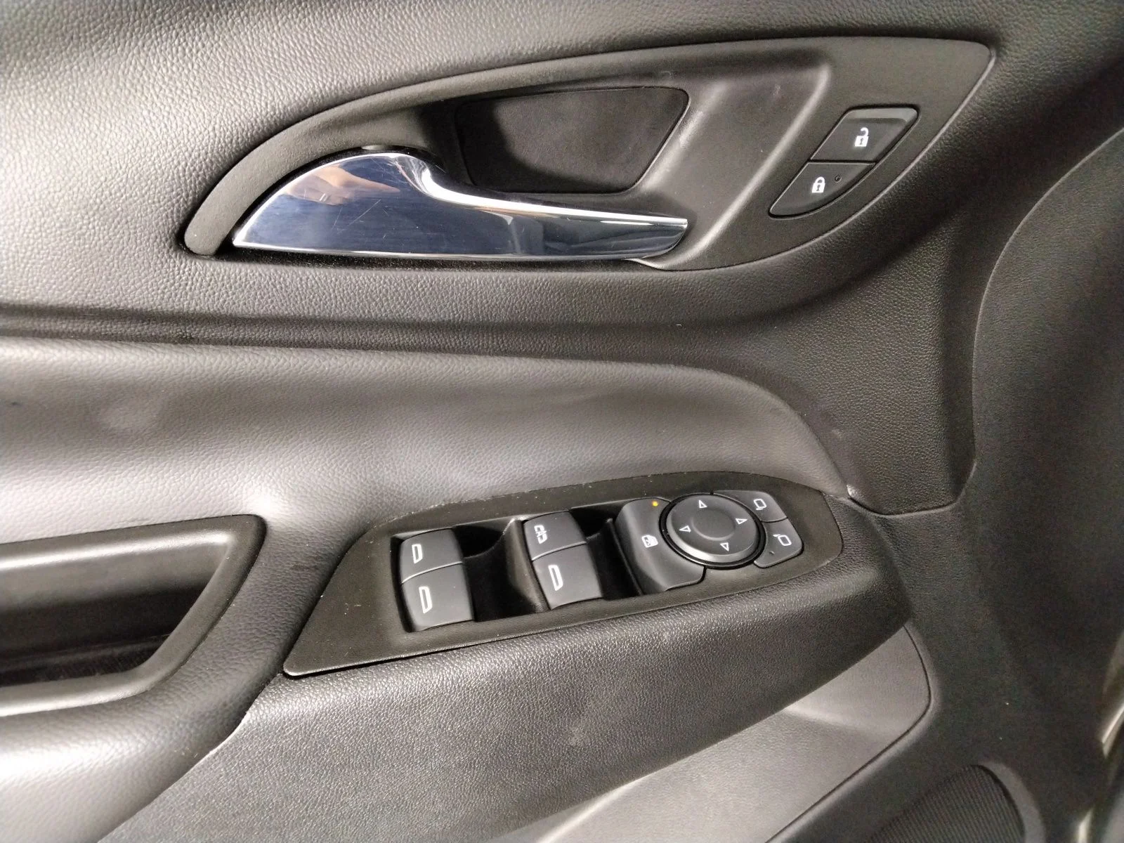 Used 2023 Brown Chevrolet LT image 21