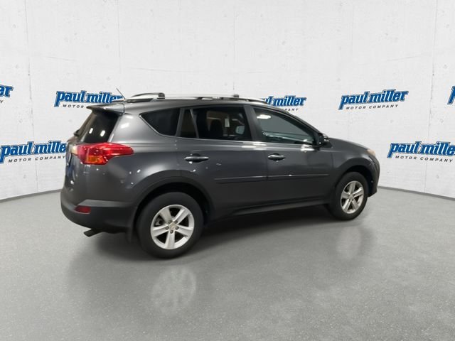 Used 2013 Gray Toyota XLE image 11