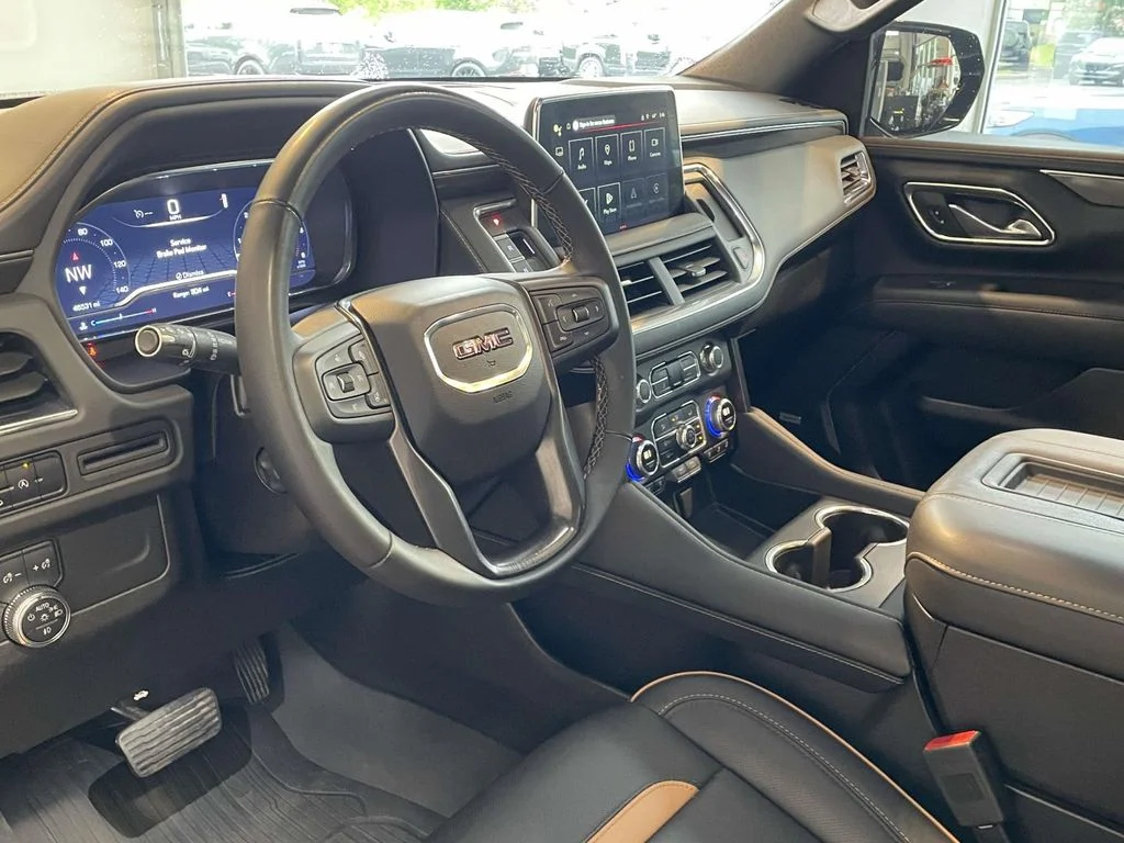 Used 2023 Onyx Black GMC AT4 image 13