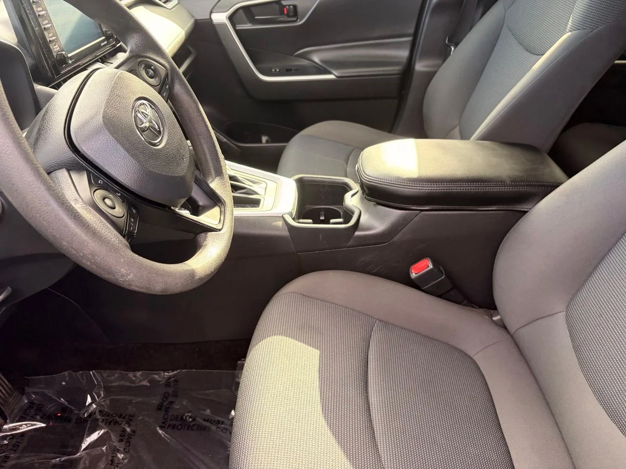 Used 2022 Midnight Black Metallic Toyota LE image 18